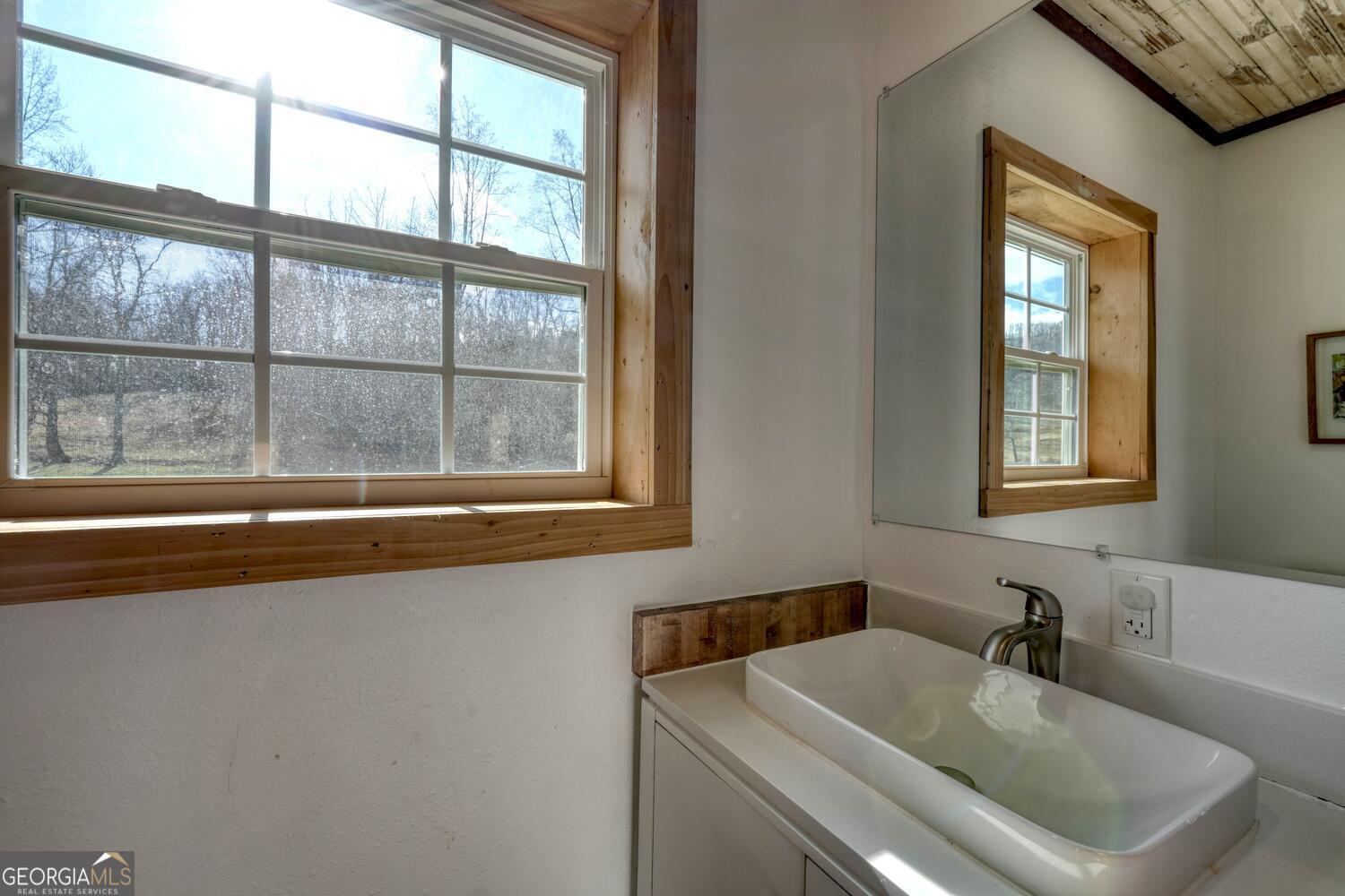 734 Bell Creek Road Hiawassee GA 30546