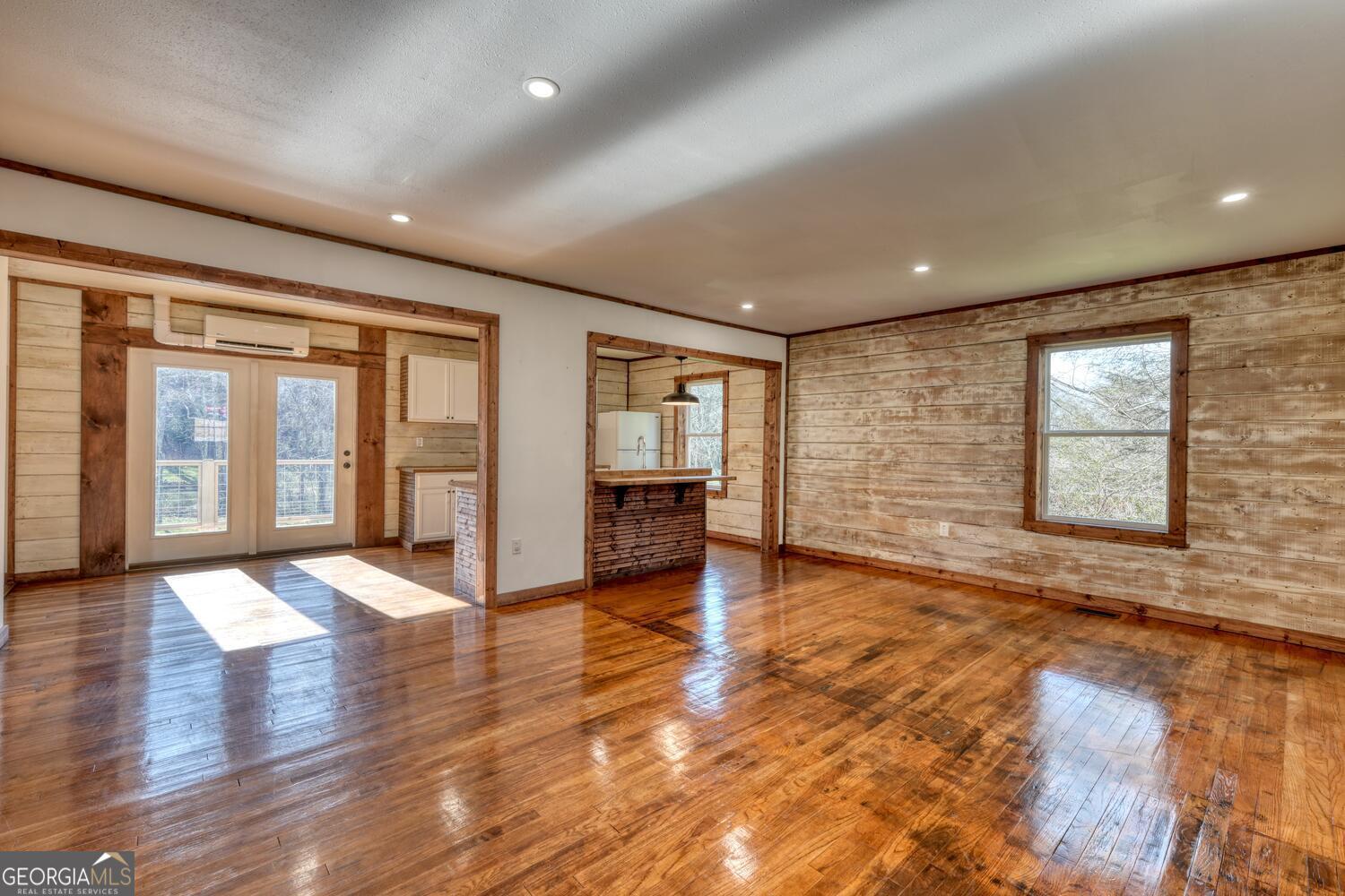 734 Bell Creek Road Hiawassee GA 30546