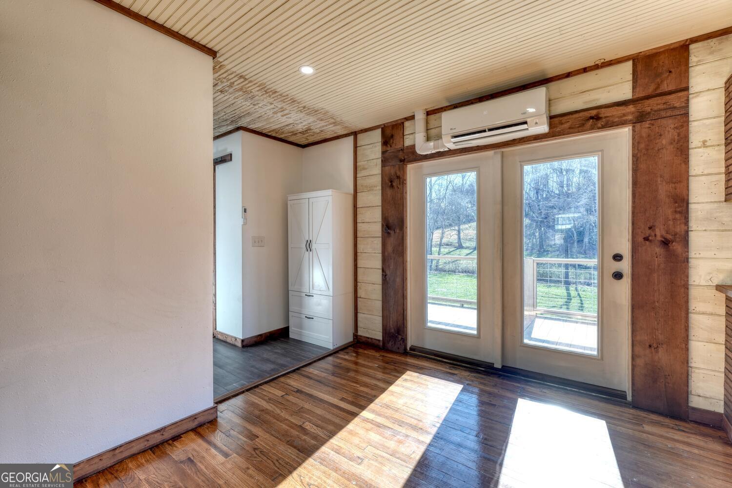 734 Bell Creek Road Hiawassee GA 30546