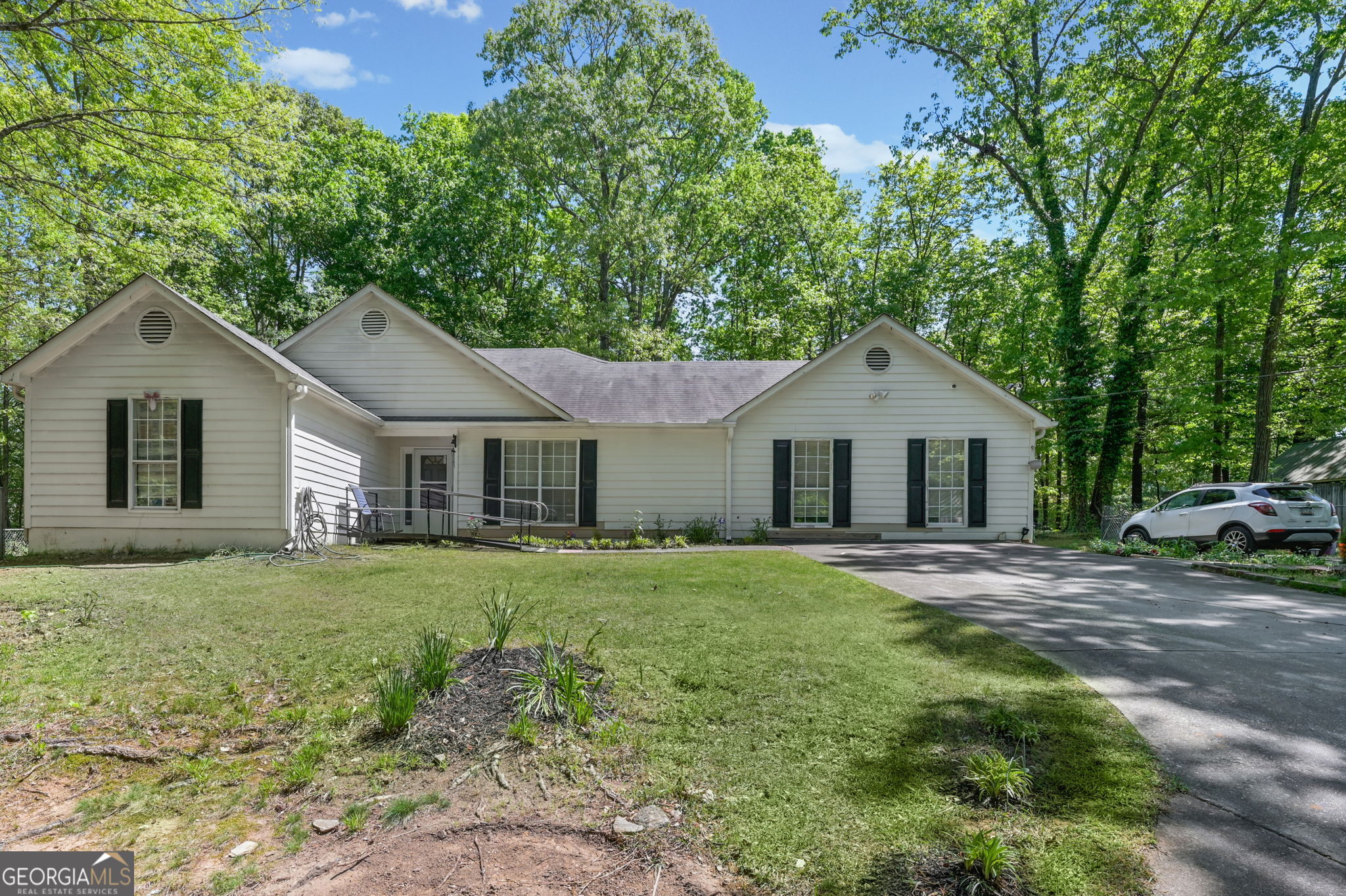 365 Cook Drive Ellenwood GA 30294