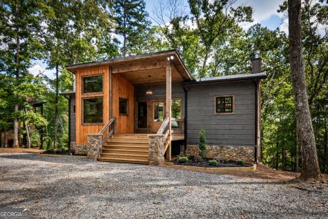 39 Lena Courts Morganton GA 30560