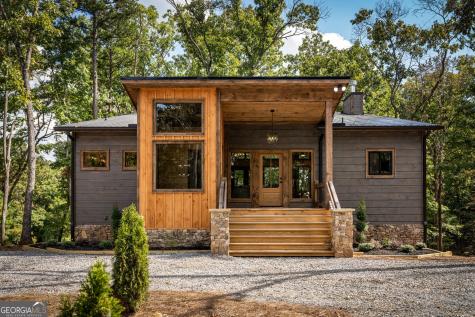 39 Lena Courts Morganton GA 30560