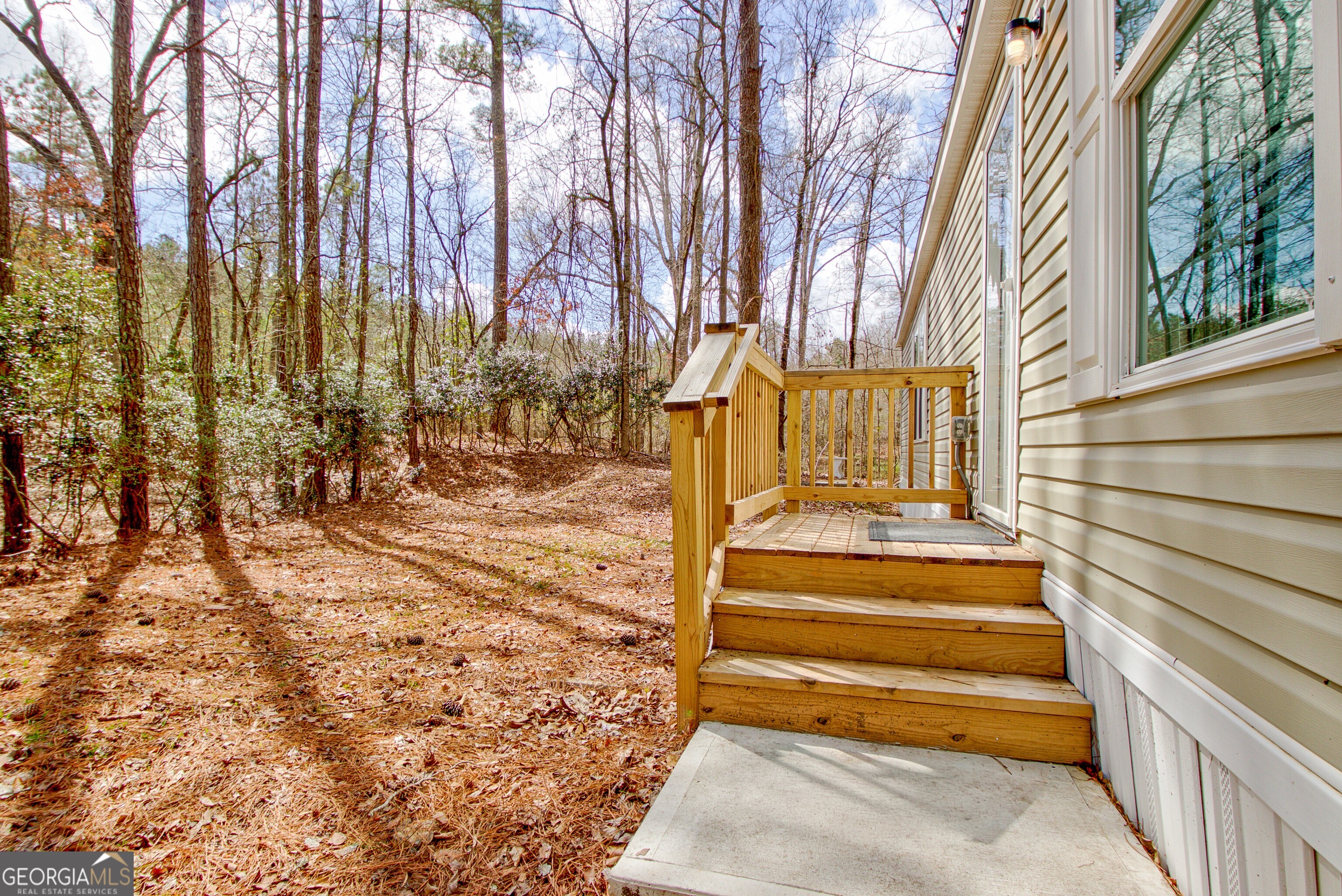 83 Fernwood Drive Fayetteville GA 30214