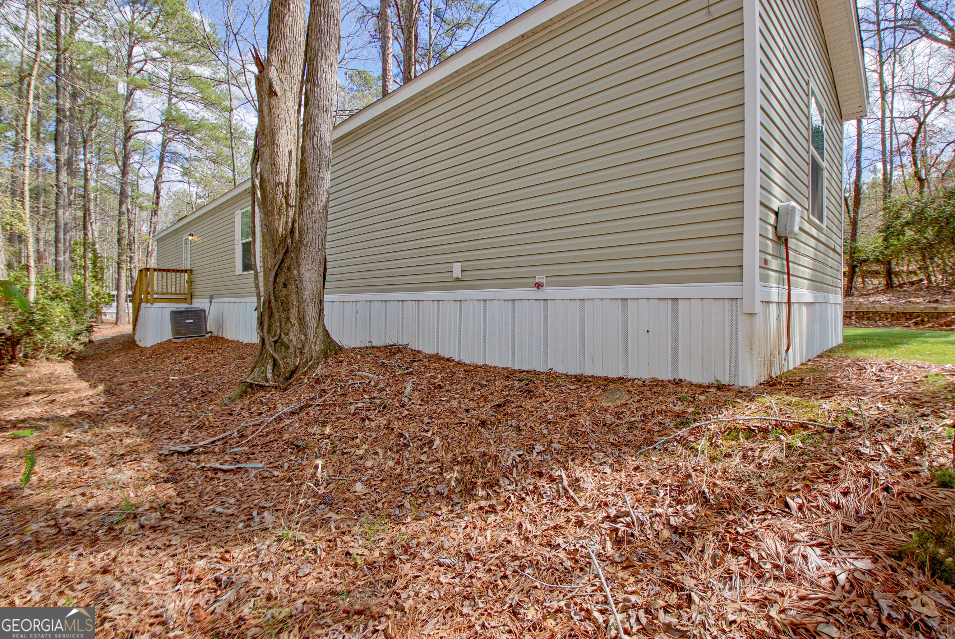 83 Fernwood Drive Fayetteville GA 30214