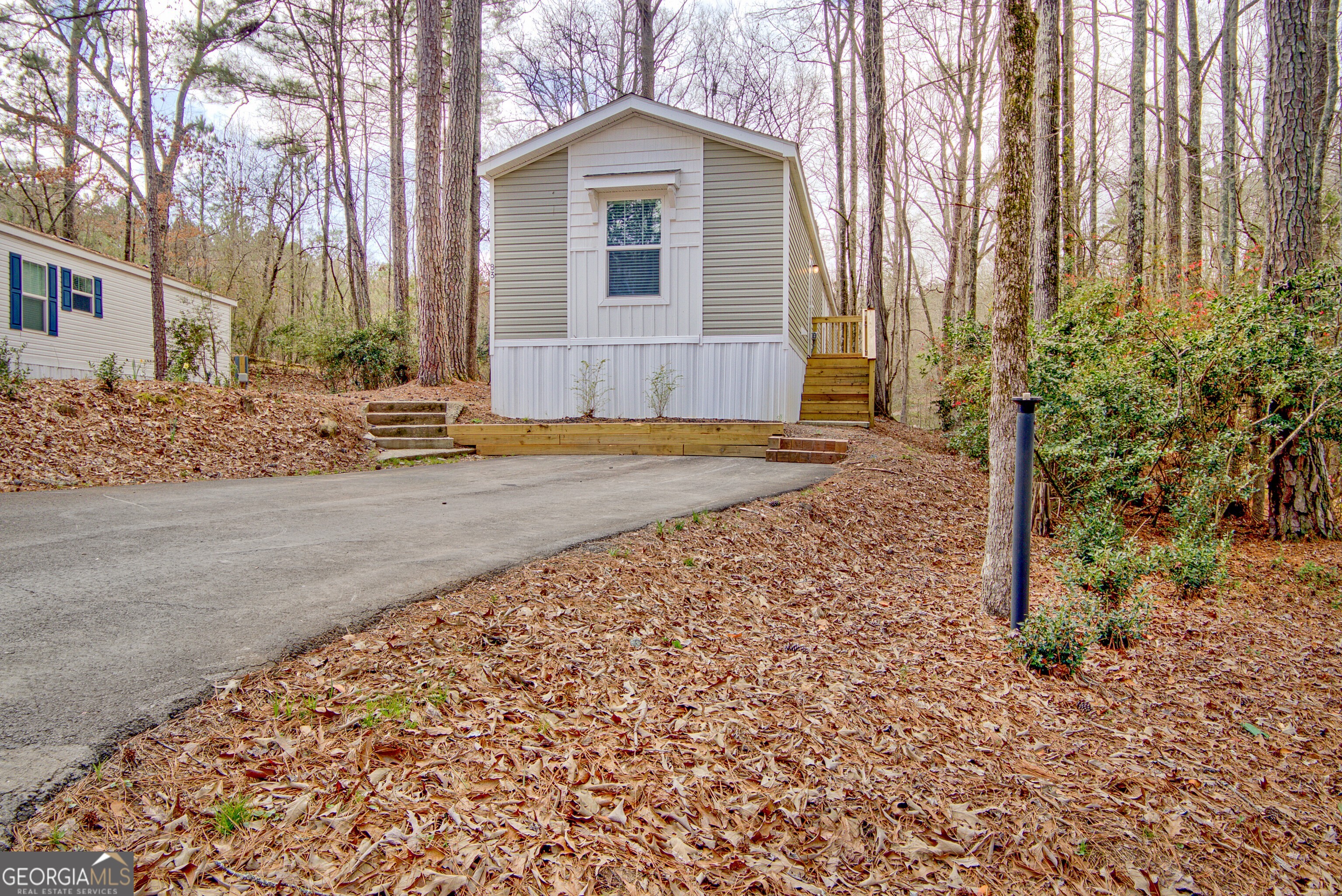 83 Fernwood Drive Fayetteville GA 30214