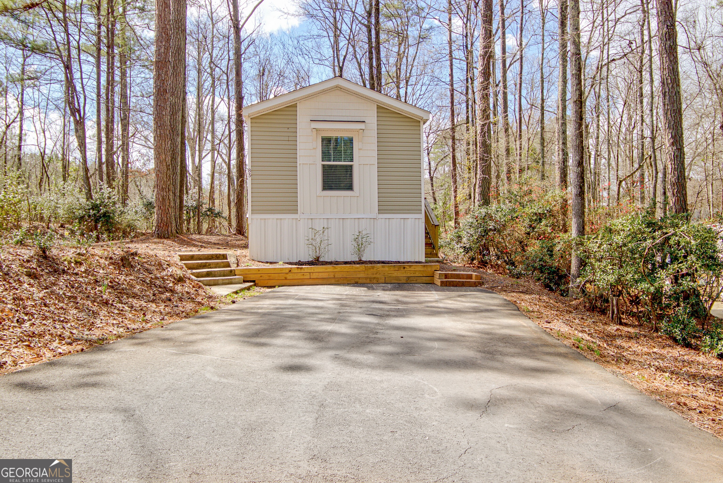 83 Fernwood Drive Fayetteville GA 30214