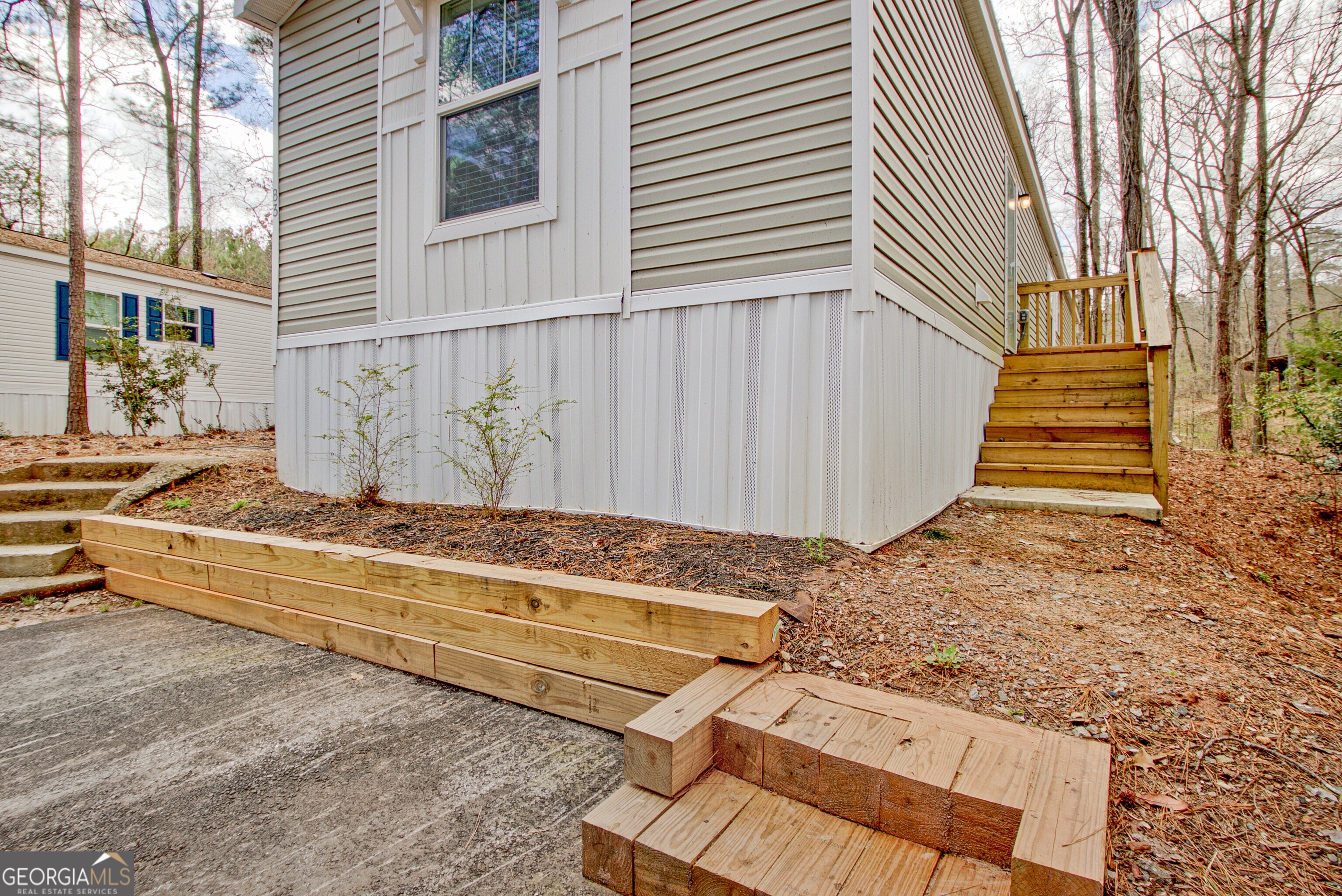 83 Fernwood Drive Fayetteville GA 30214