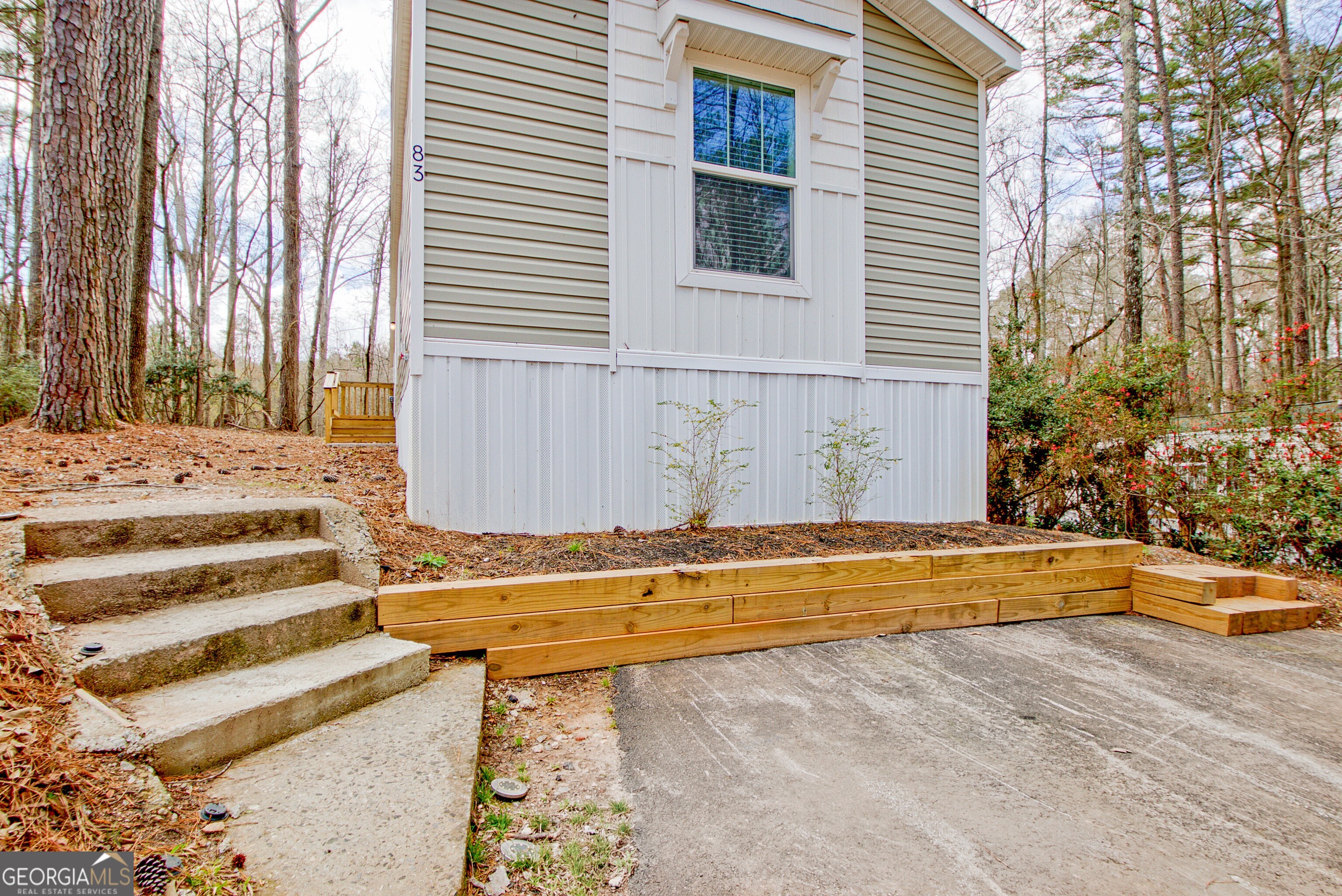 83 Fernwood Drive Fayetteville GA 30214