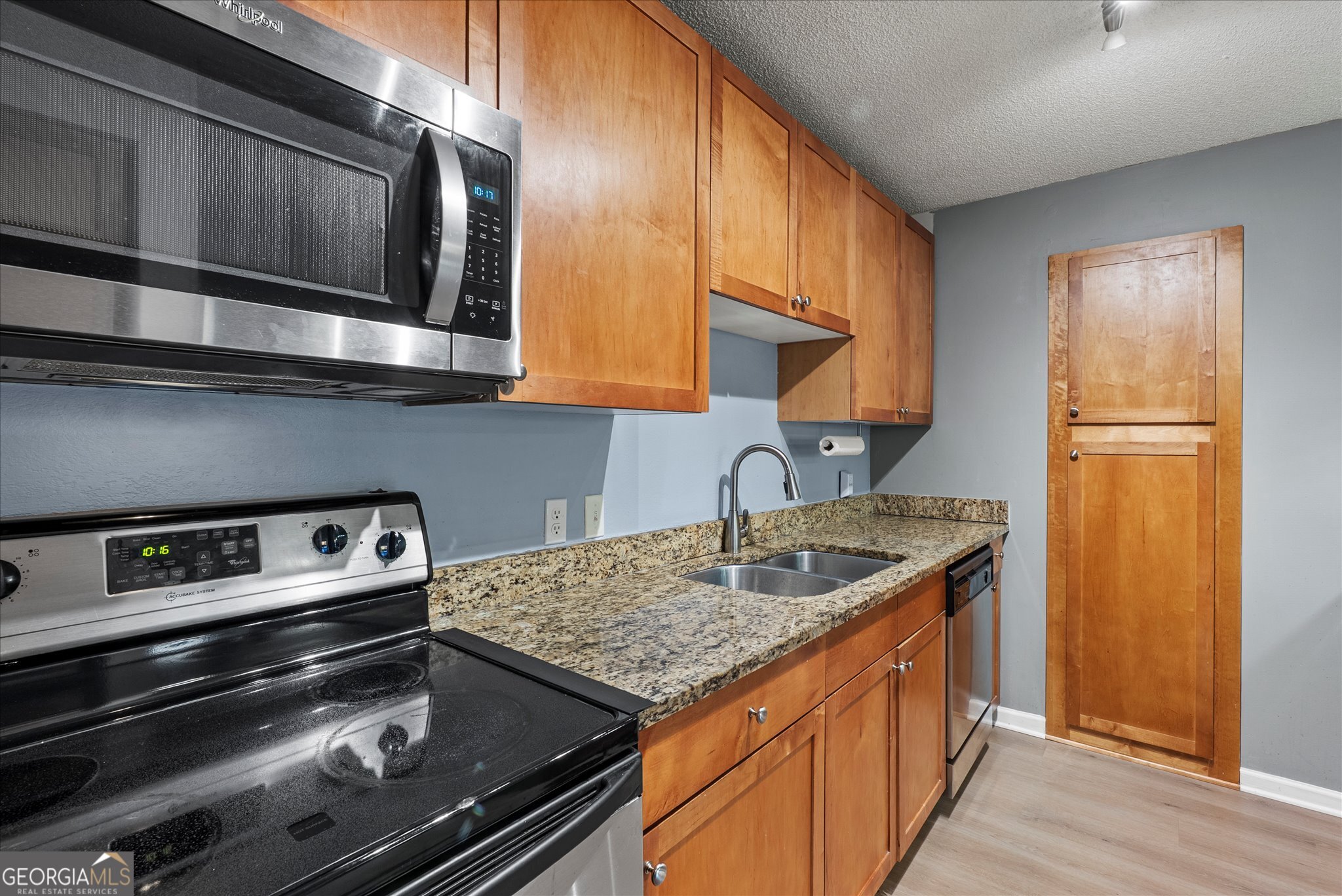 2657 Lenox Road NE Atlanta GA 30324