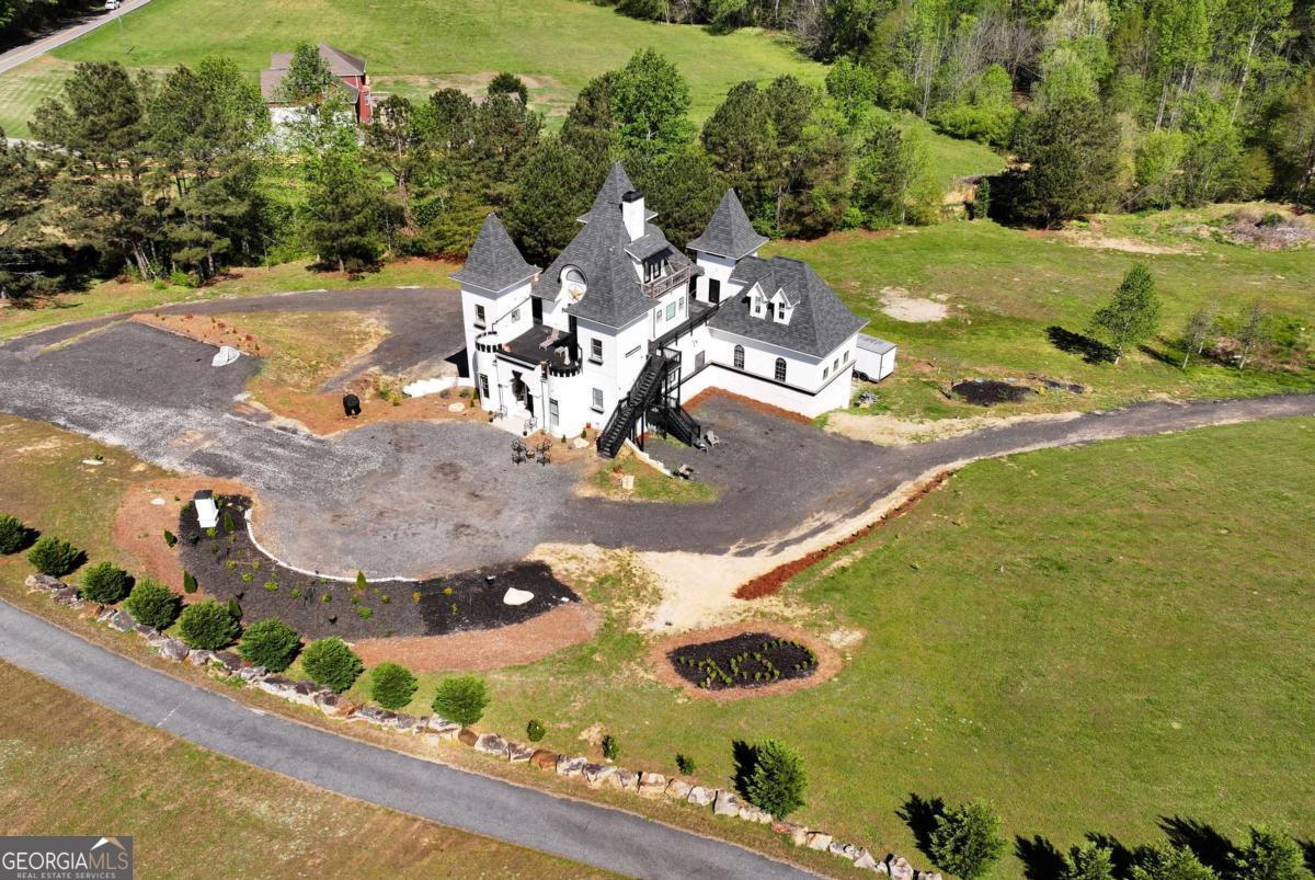 1197 Dee Kennedy Road Auburn GA 30011