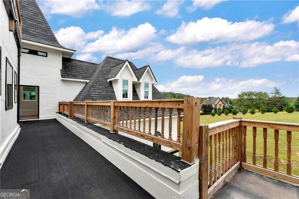 1197 Dee Kennedy Road Auburn GA 30011