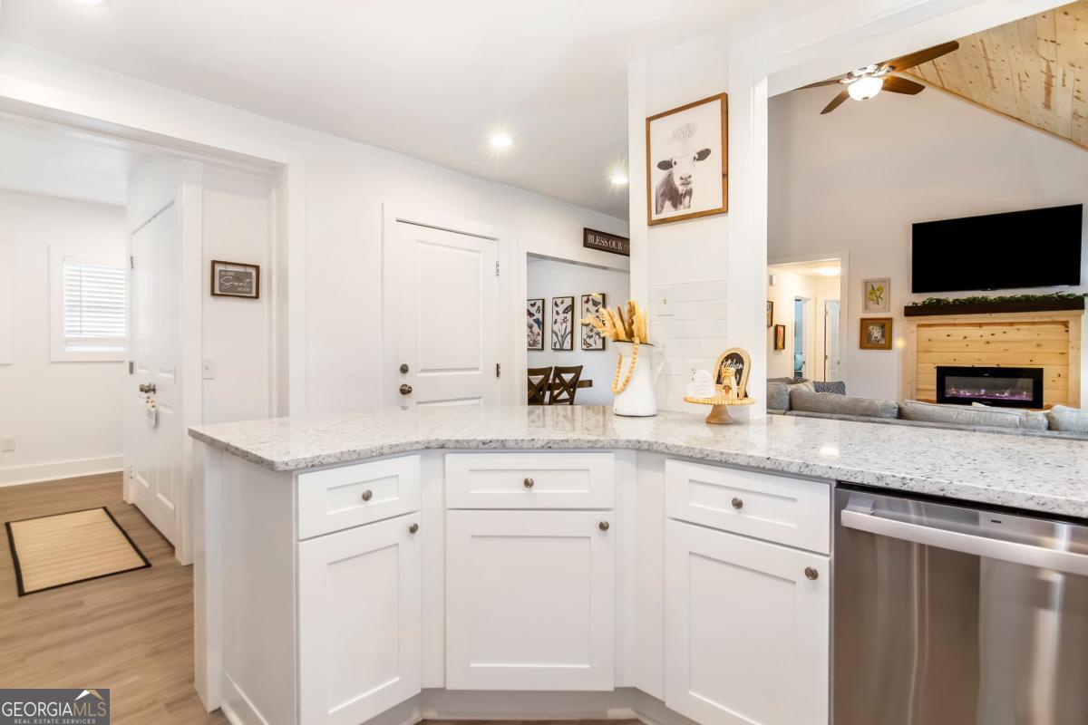 587 E Oak Trace Jasper GA 30143