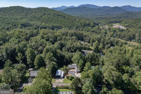 527 Pinebrook Drive Blairsville GA 30512