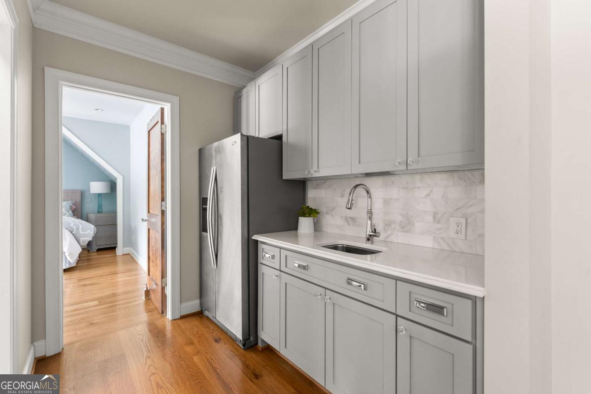2015 Audubon Drive NE Atlanta GA 30329