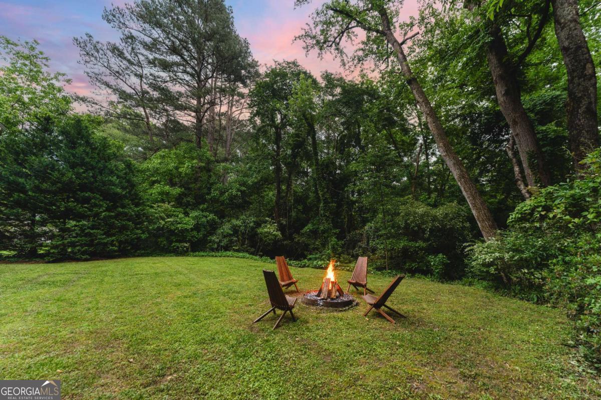 2015 Audubon Drive NE Atlanta GA 30329