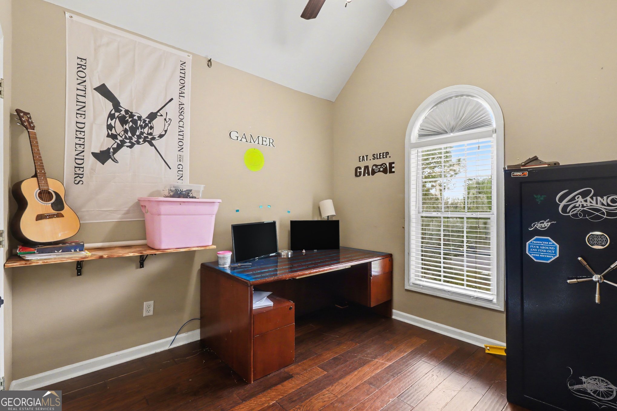 15 Indian Valley Way Rydal GA 30171