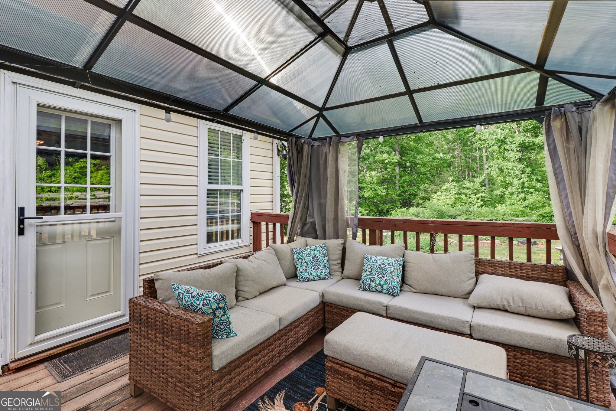 15 Indian Valley Way Rydal GA 30171