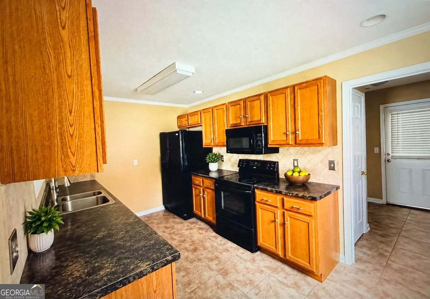 153 Crest Pointe Bremen GA 30110