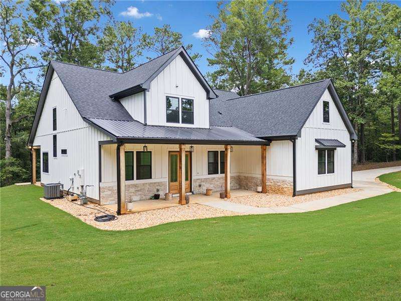 2943 Dabbs Bridge Road Dallas GA 30132