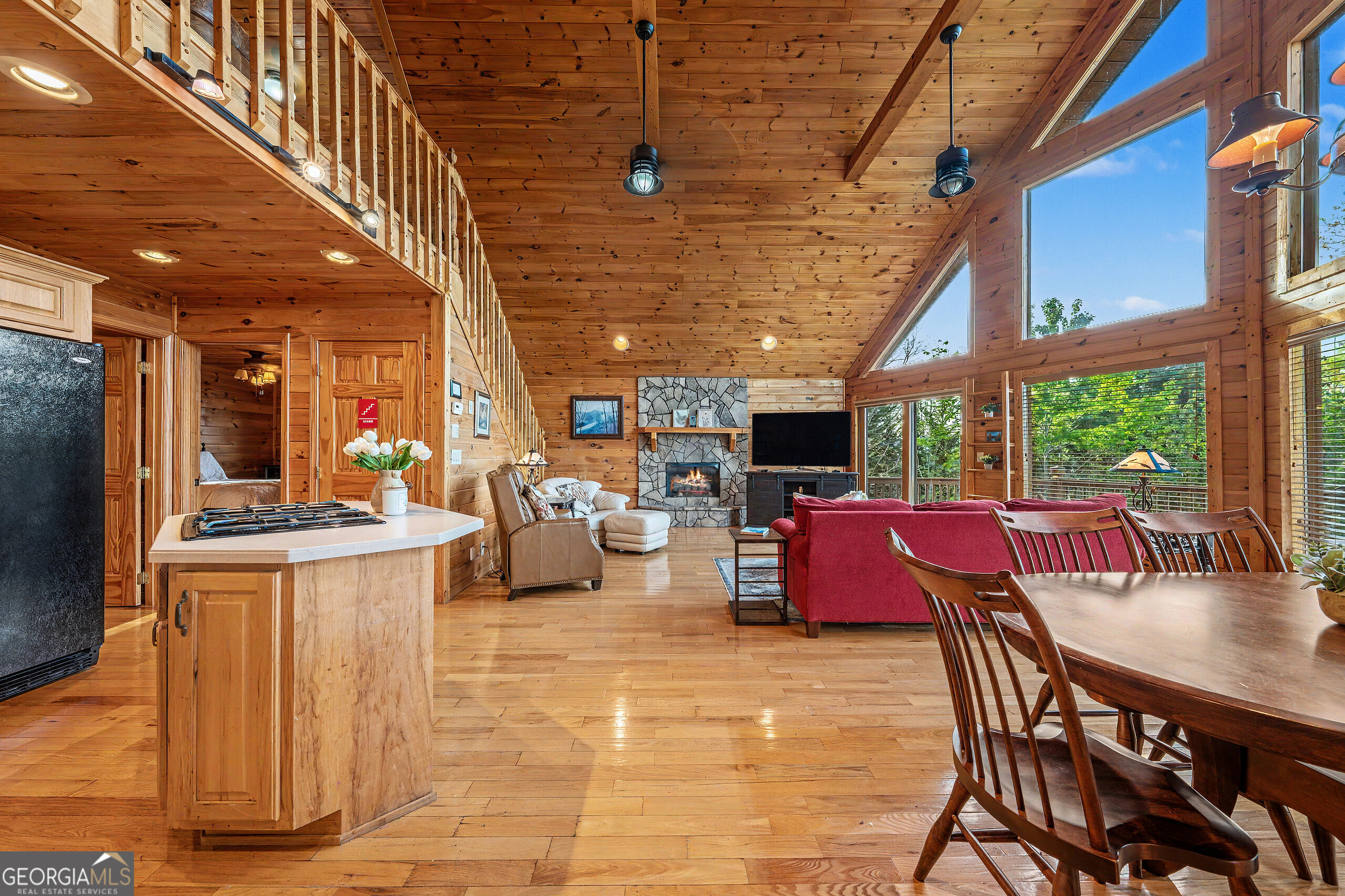 431 Sunrock Mountain Road Blue Ridge GA 30513