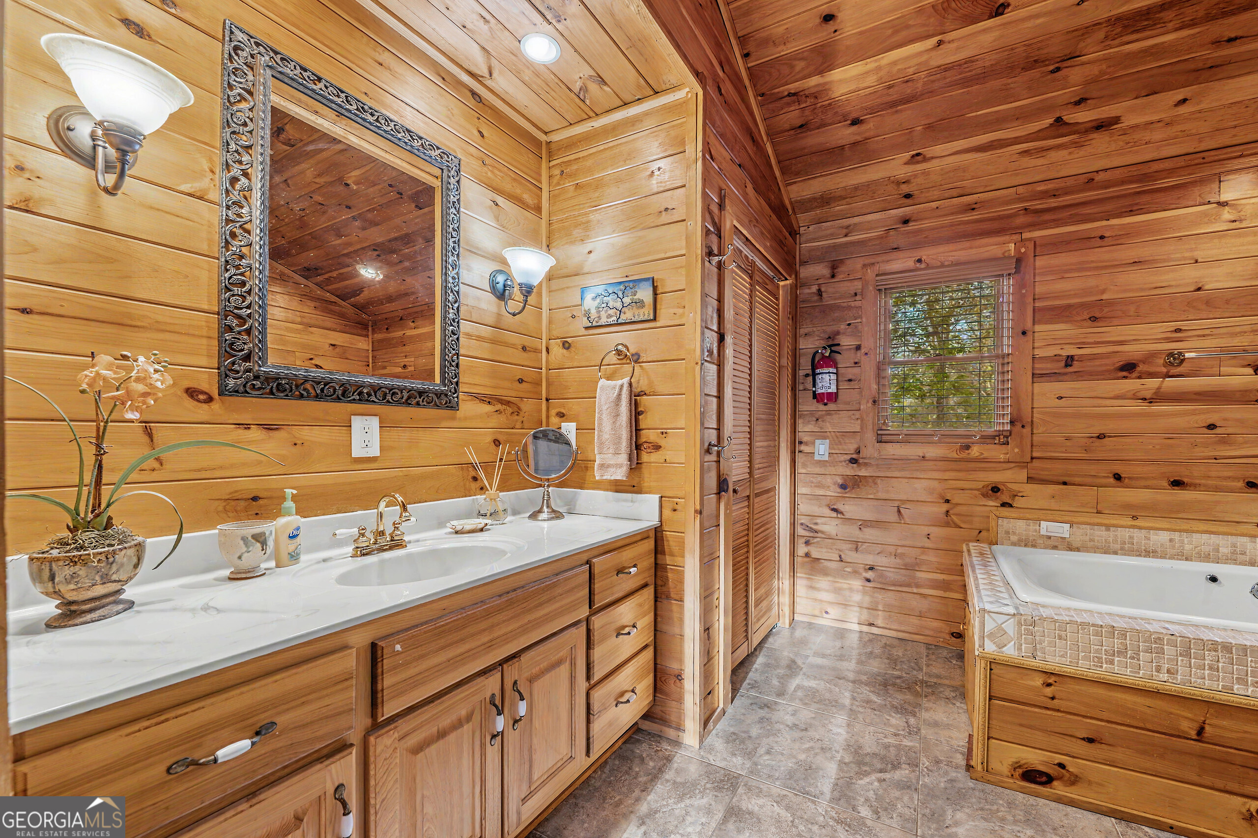431 Sunrock Mountain Road Blue Ridge GA 30513