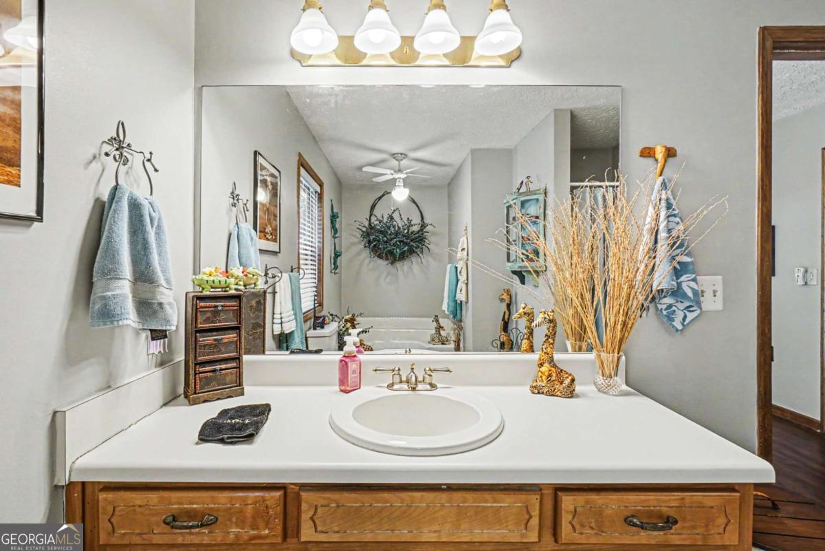 2192 Mohawk Trail Acworth GA 30102