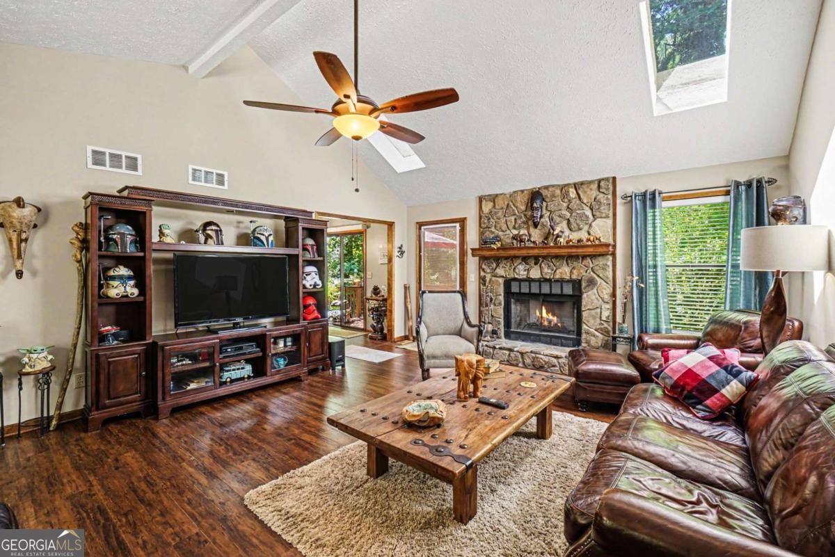 2192 Mohawk Trail Acworth GA 30102