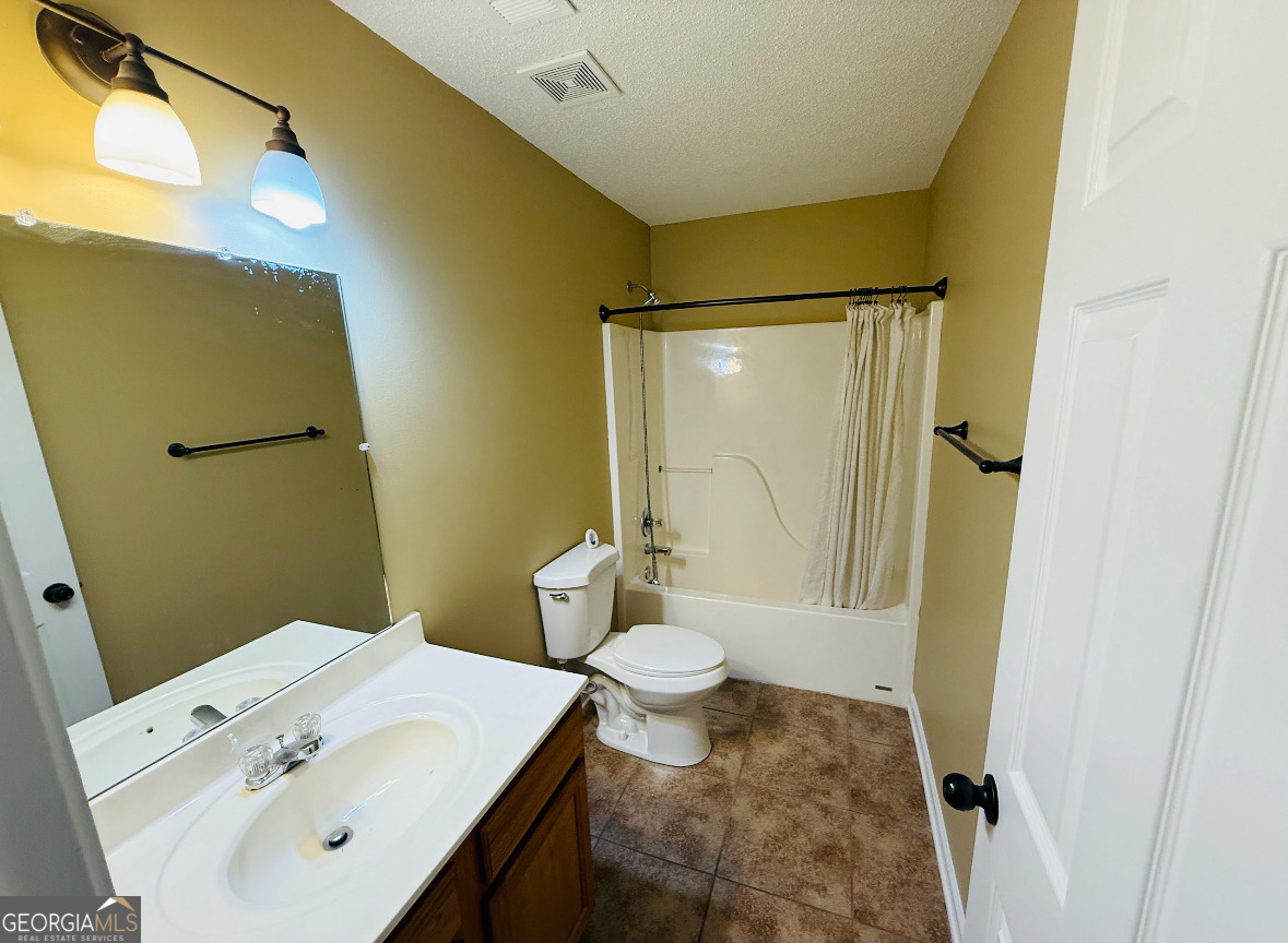 153 Crest Pointe Bremen GA 30110