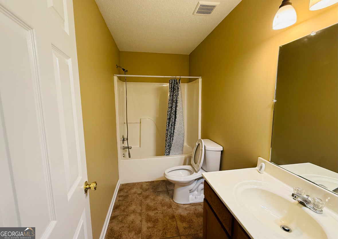 153 Crest Pointe Bremen GA 30110