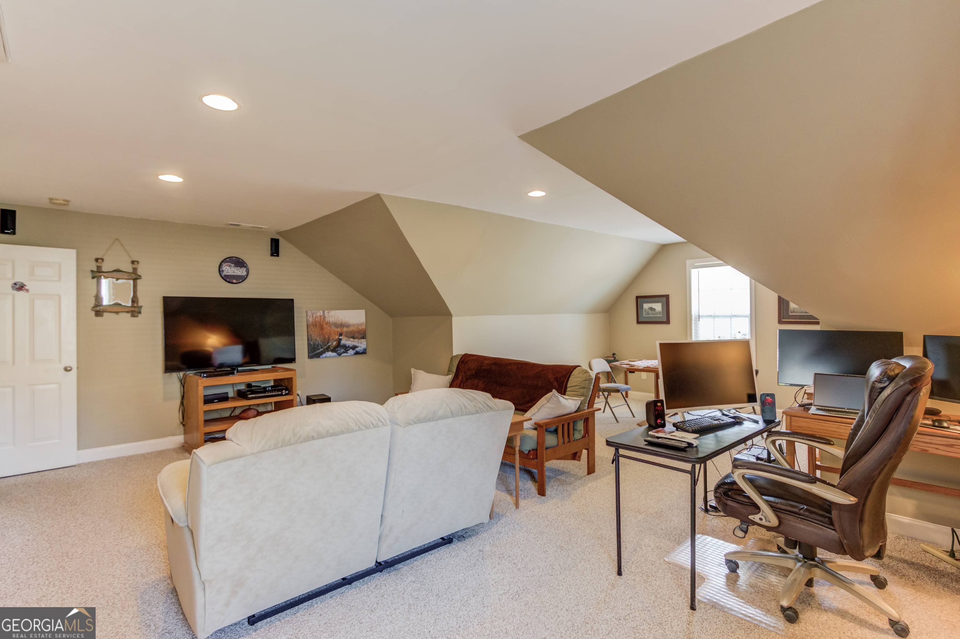 231 Station Drive Pendergrass GA 30567