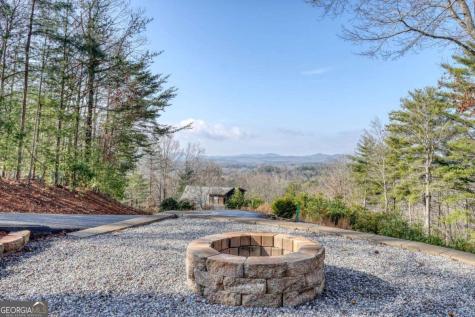 1327 Highland Trace Blairsville GA 30512
