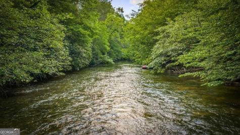 60 Magnolia Trail Mccaysville GA 30555