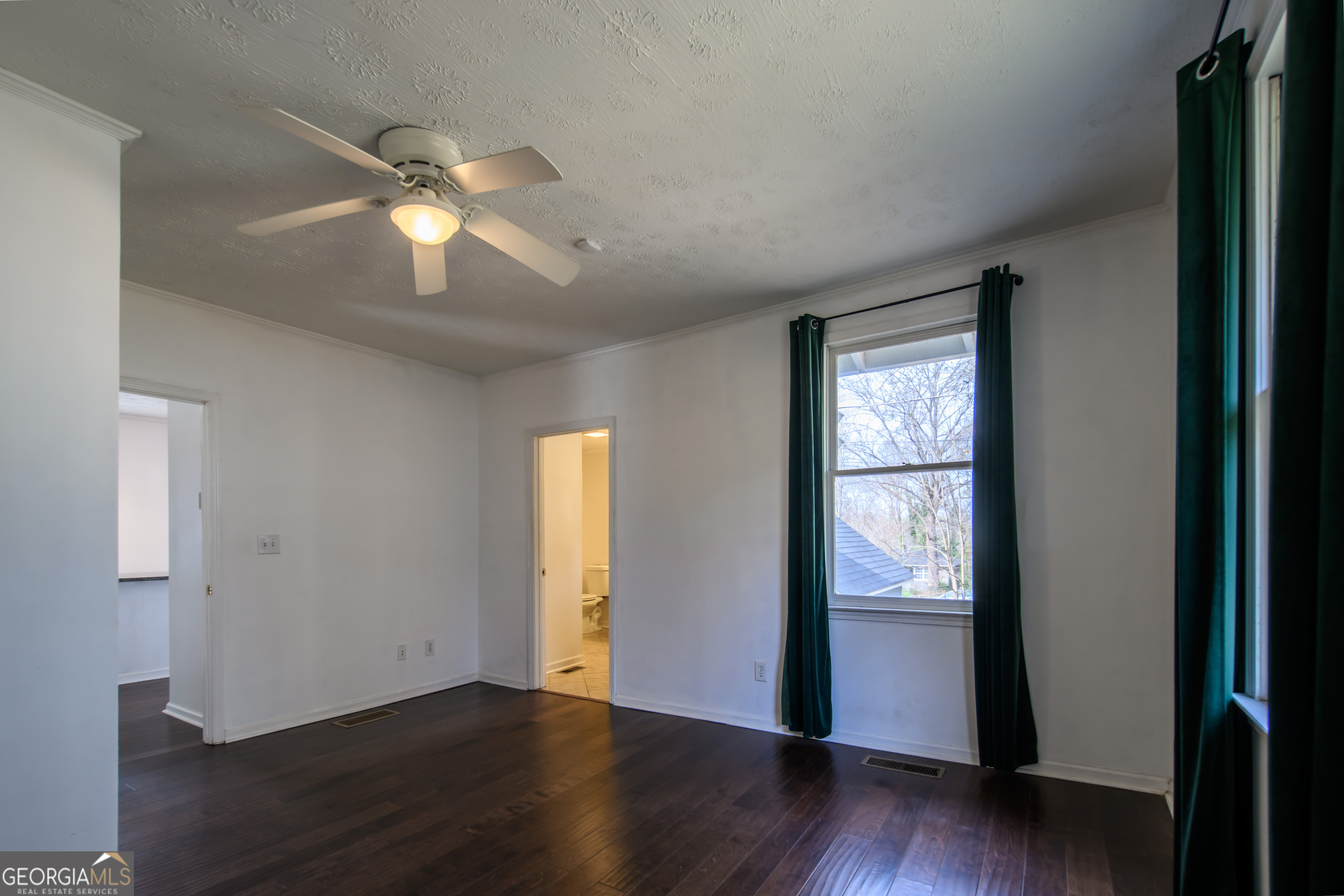 2881 Parrott Avenue NW Atlanta GA 30318
