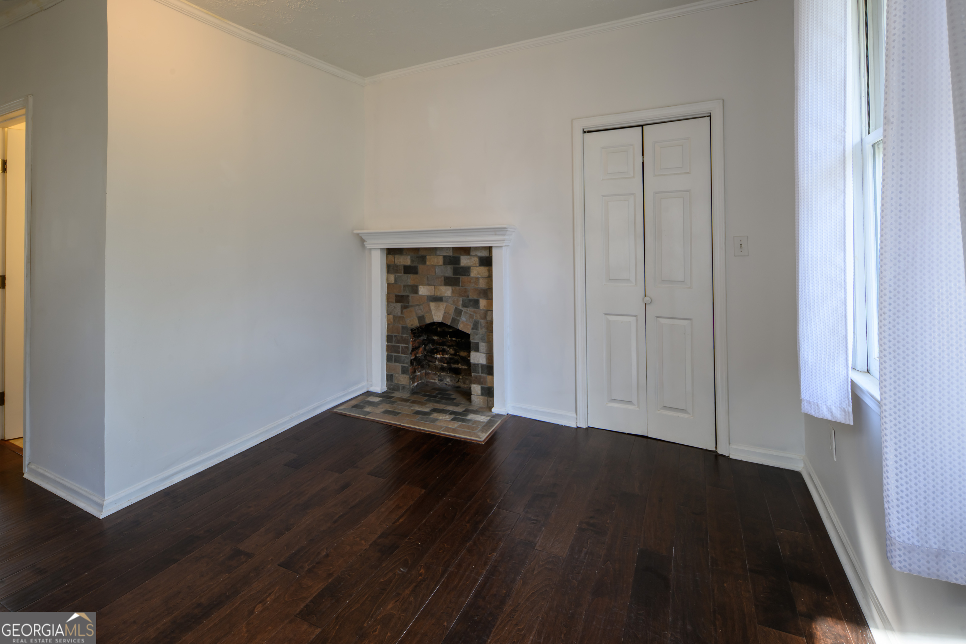 2881 Parrott Avenue NW Atlanta GA 30318