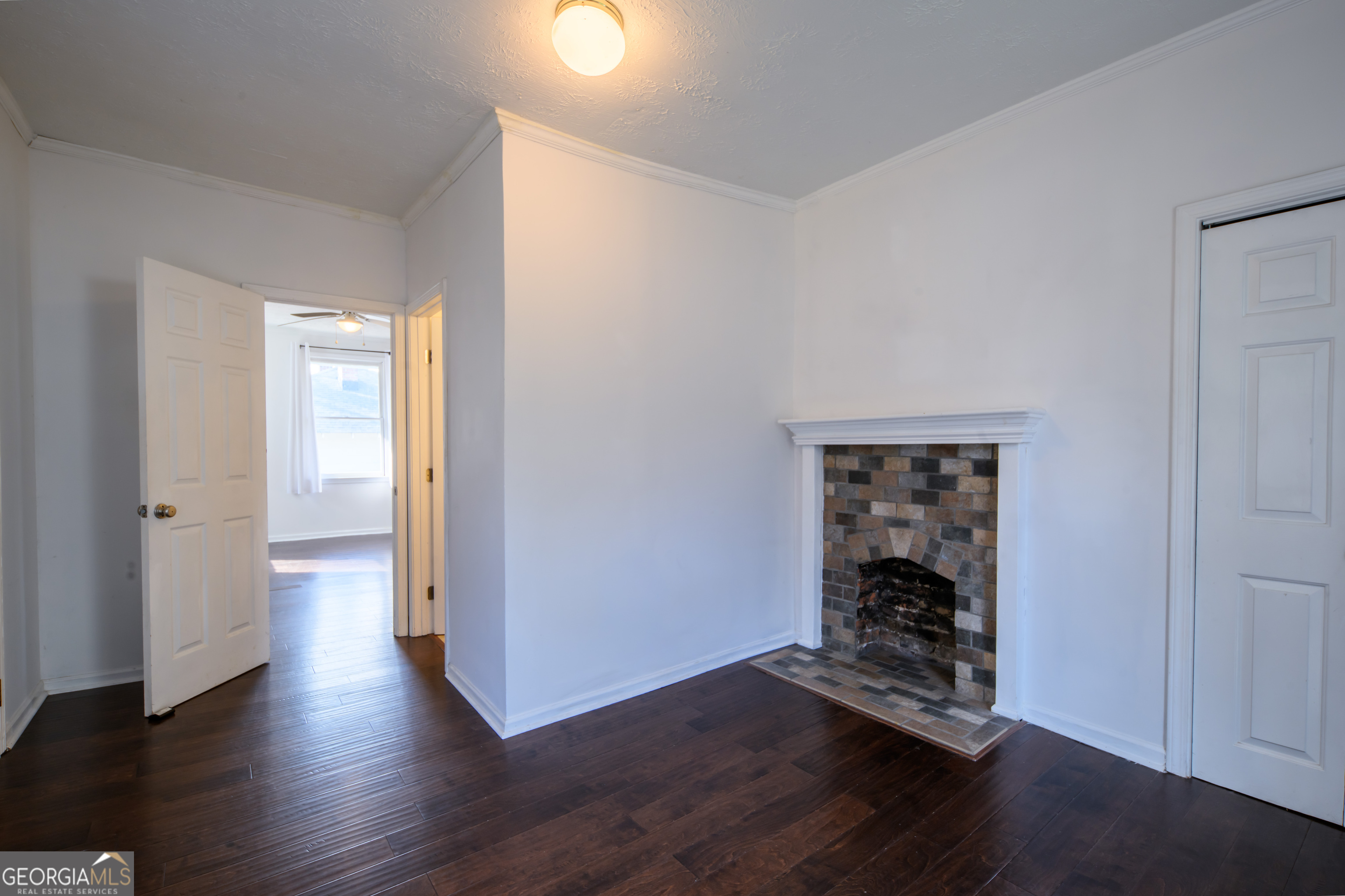 2881 Parrott Avenue NW Atlanta GA 30318