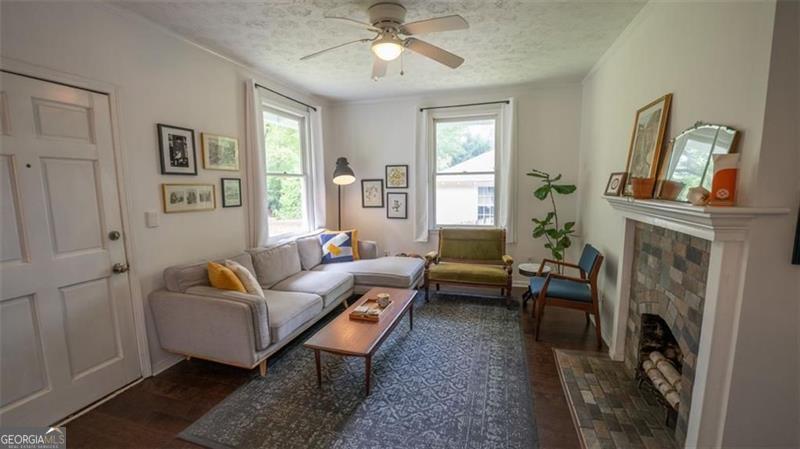 2881 Parrott Avenue NW Atlanta GA 30318