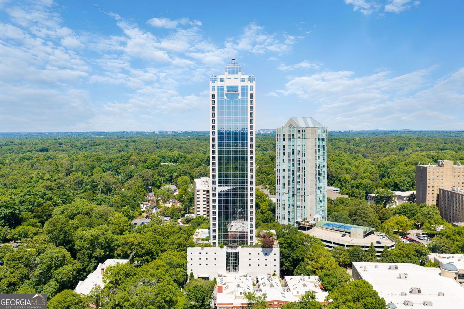 2828 Peachtree Road NW Atlanta GA 30305