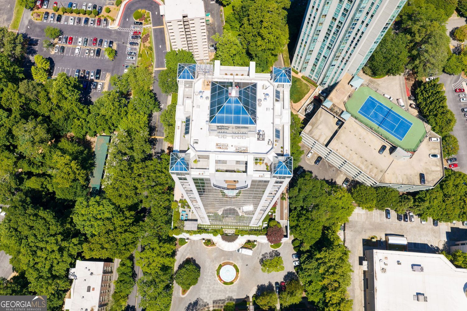 2828 Peachtree Road NW Atlanta GA 30305