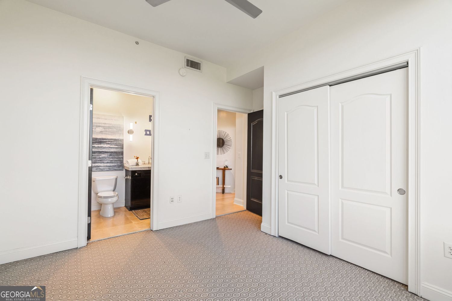 2828 Peachtree Road NW Atlanta GA 30305