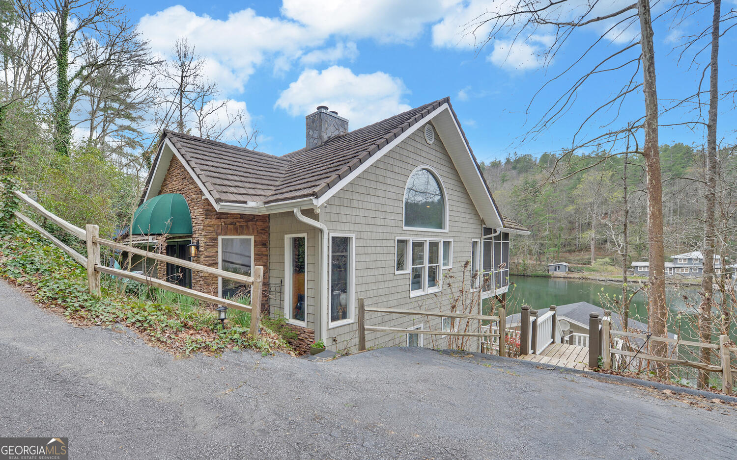 1431 Tame Turkey Road Lakemont GA 30552