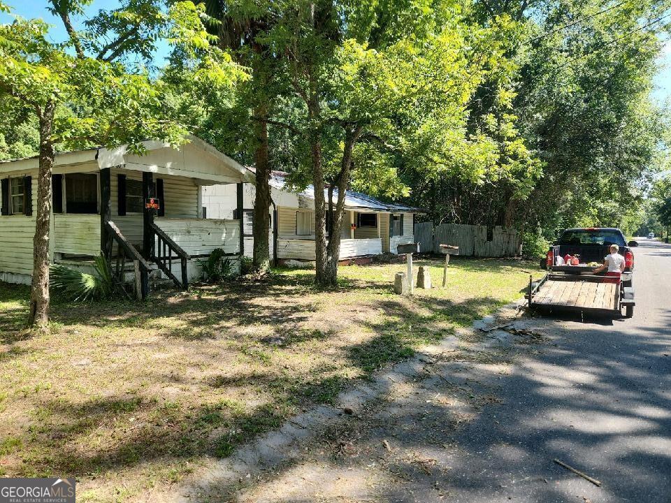 1407 Hazel Street Waycross GA 31501