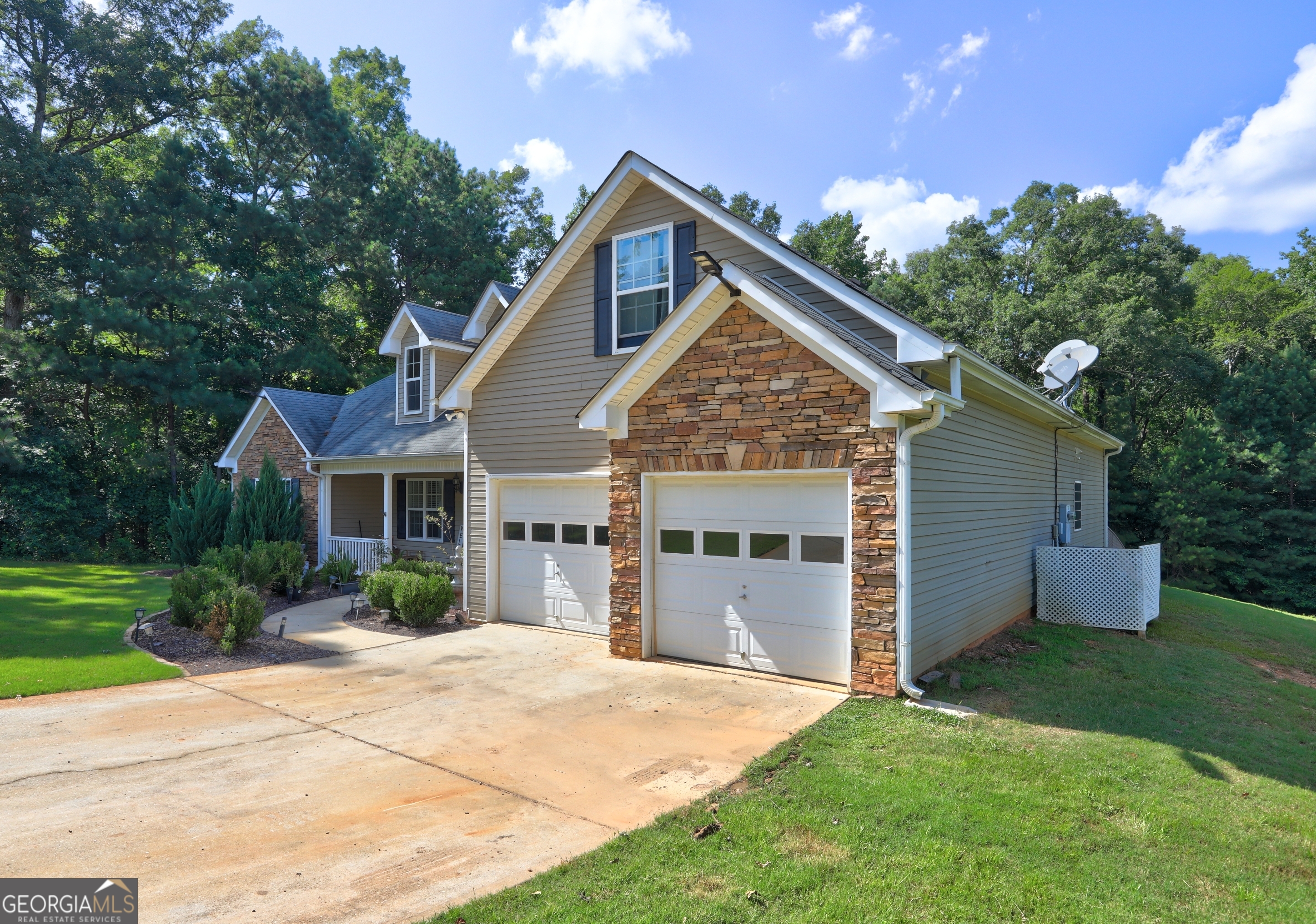 160 Aaron Court Forsyth GA 31029