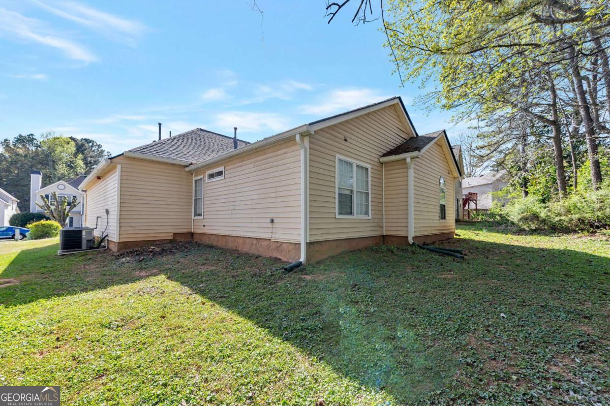 320 Jamaica Cove SW Marietta GA 30008
