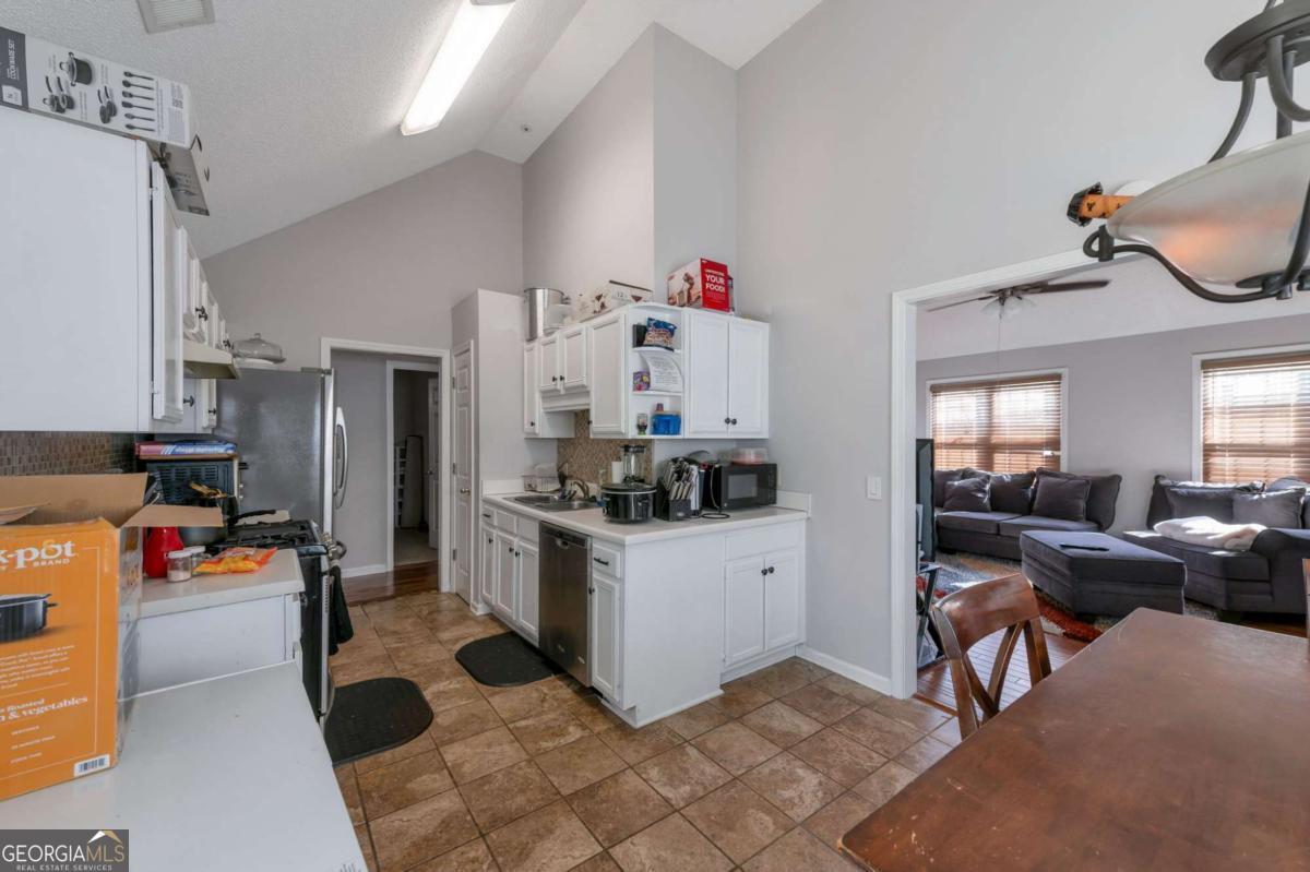 320 Jamaica Cove SW Marietta GA 30008
