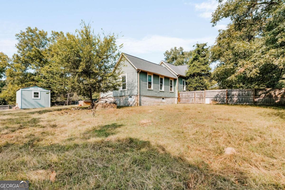 135 Dupree Street Lexington GA 30648