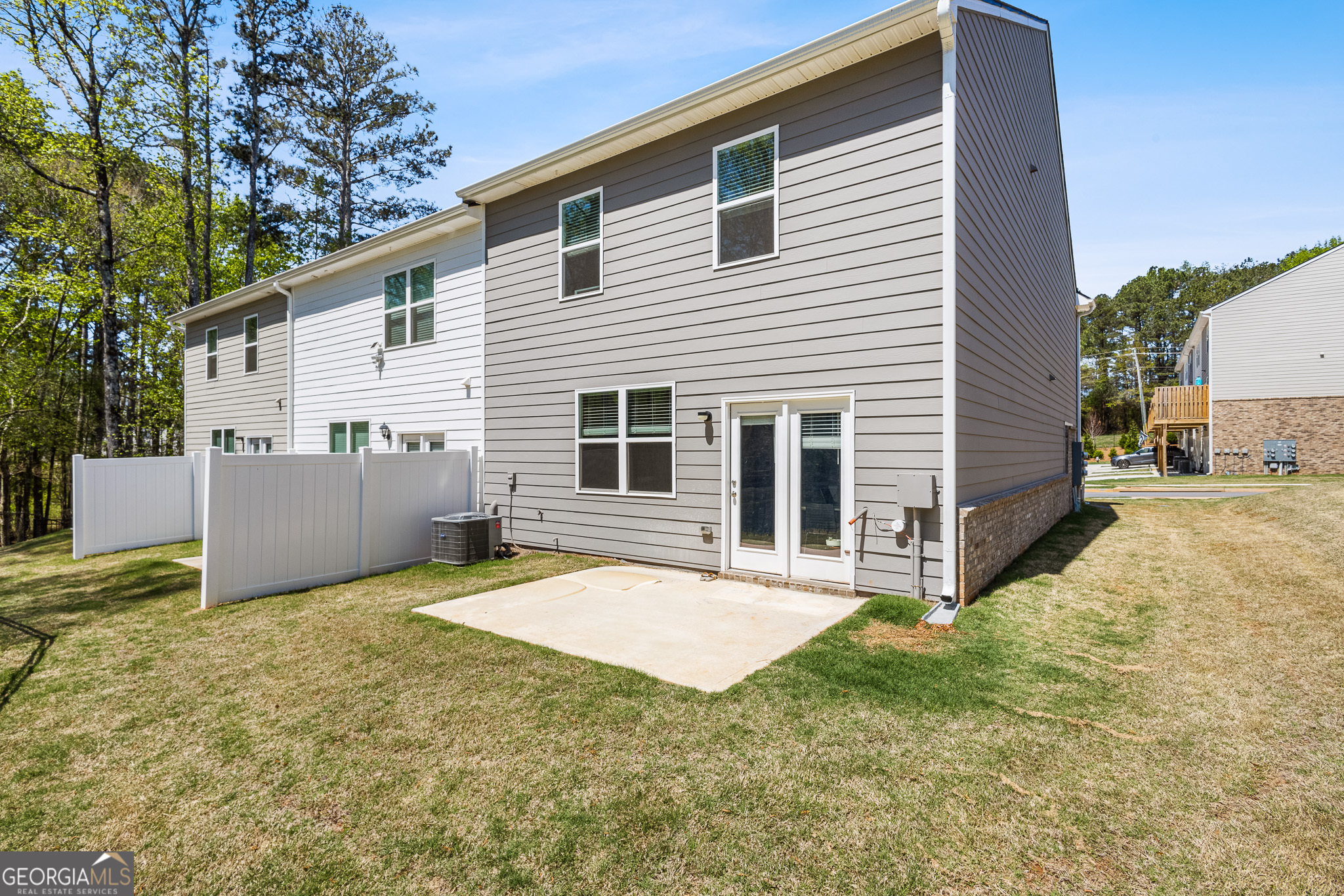 1180 Cades Walk Lawrenceville GA 30045