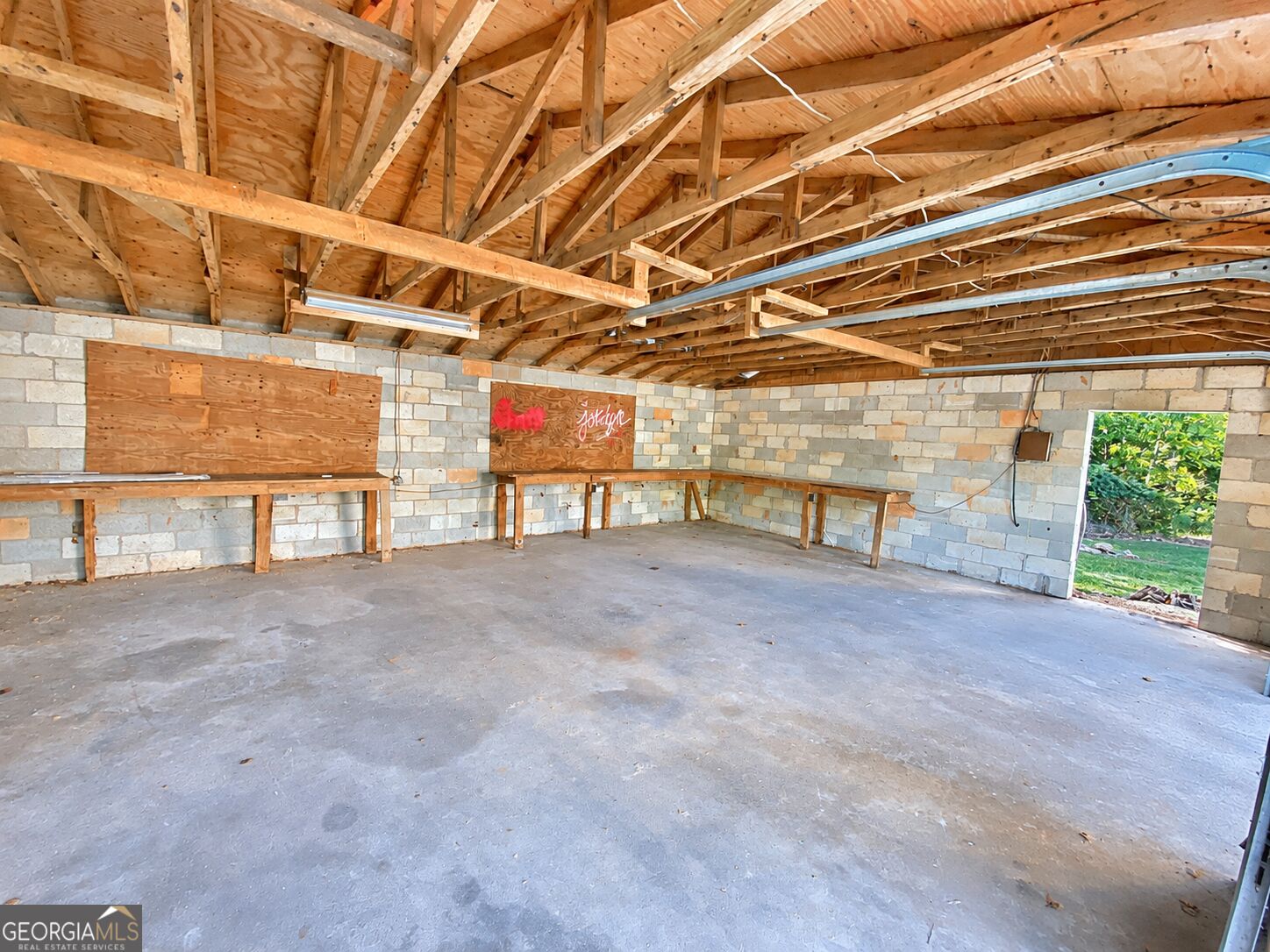 348 Knottywood Drive Lavonia GA 30553