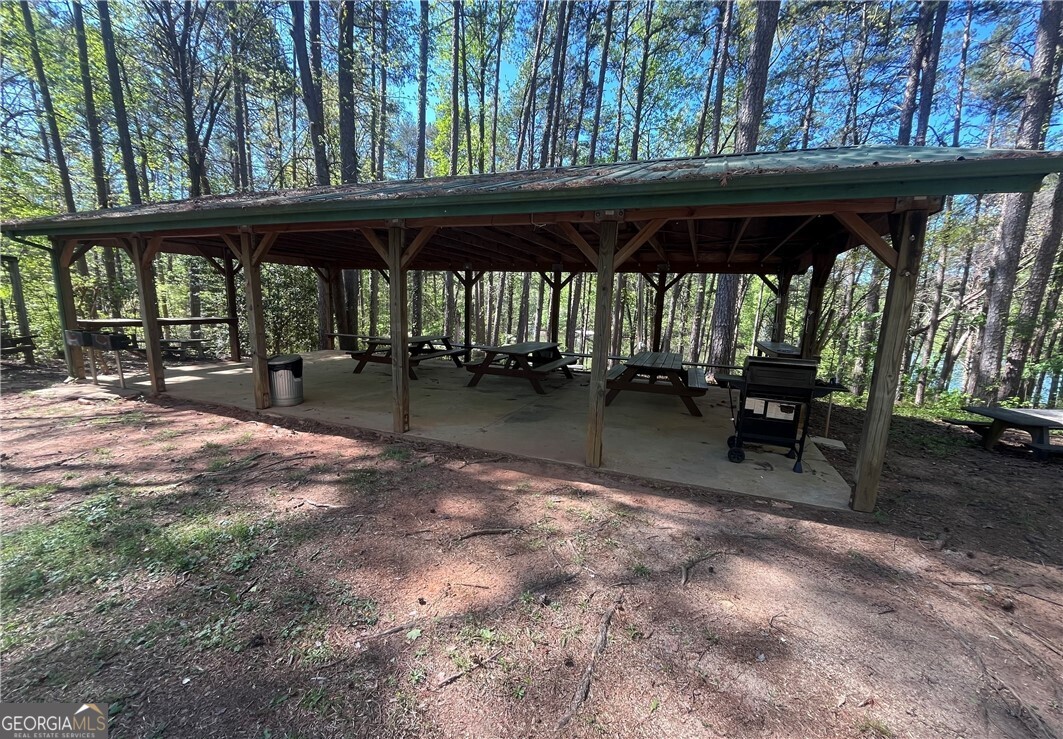 137 Cheyenne Trail Martin GA 30557