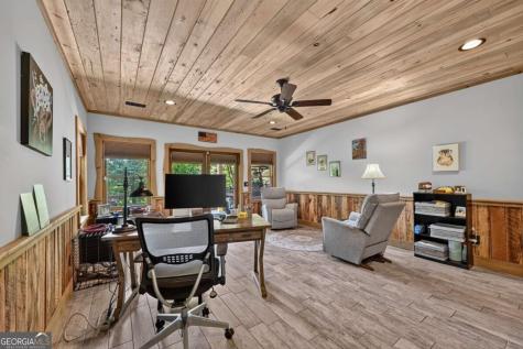 274 Hot House Drive Mineral Bluff GA 30559