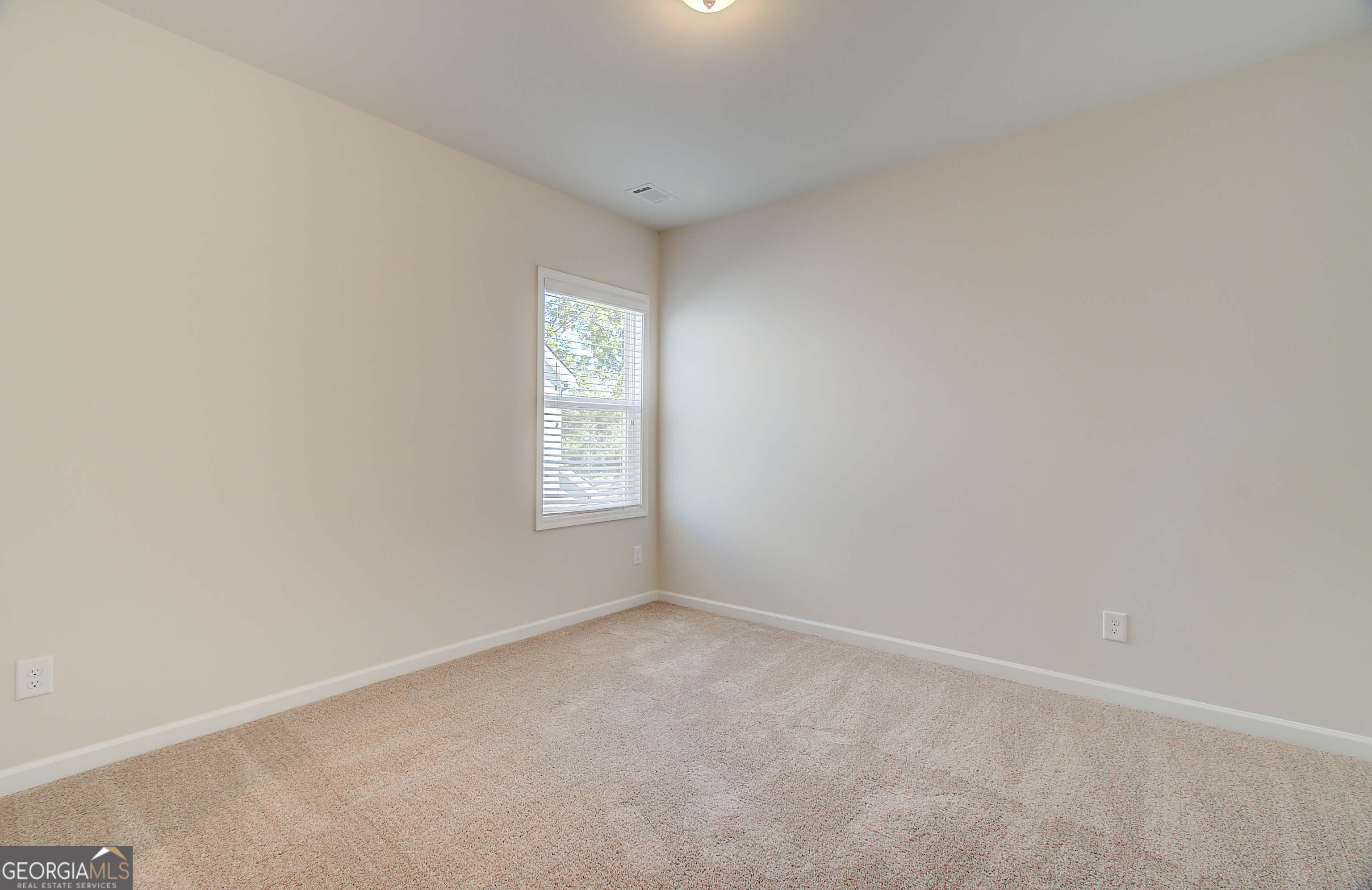 71 Avian Way Auburn GA 30011